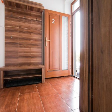 Apartmany Butterfly Besenova Ngoại thất bức ảnh