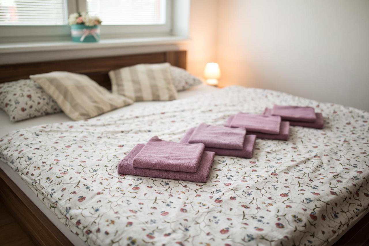Apartmany Butterfly Besenova Ngoại thất bức ảnh