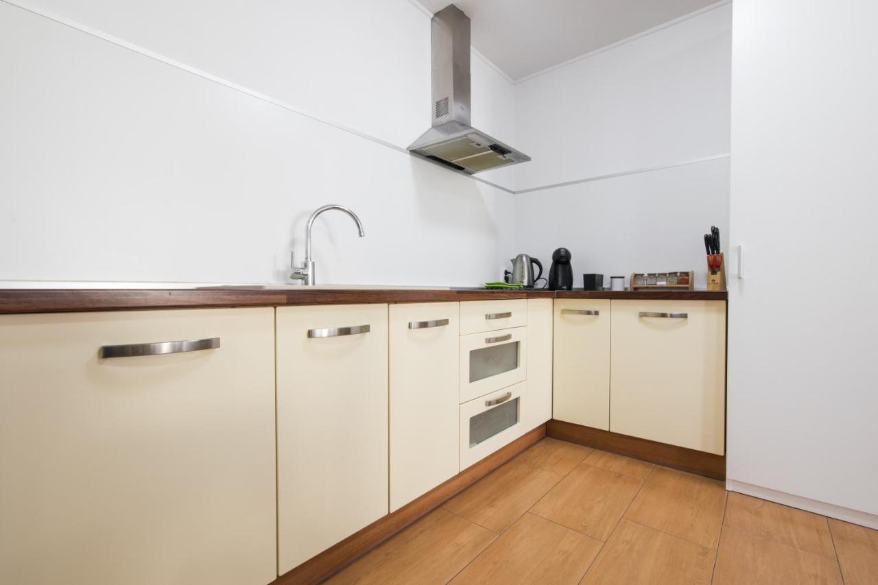 Apartmany Butterfly Besenova Ngoại thất bức ảnh