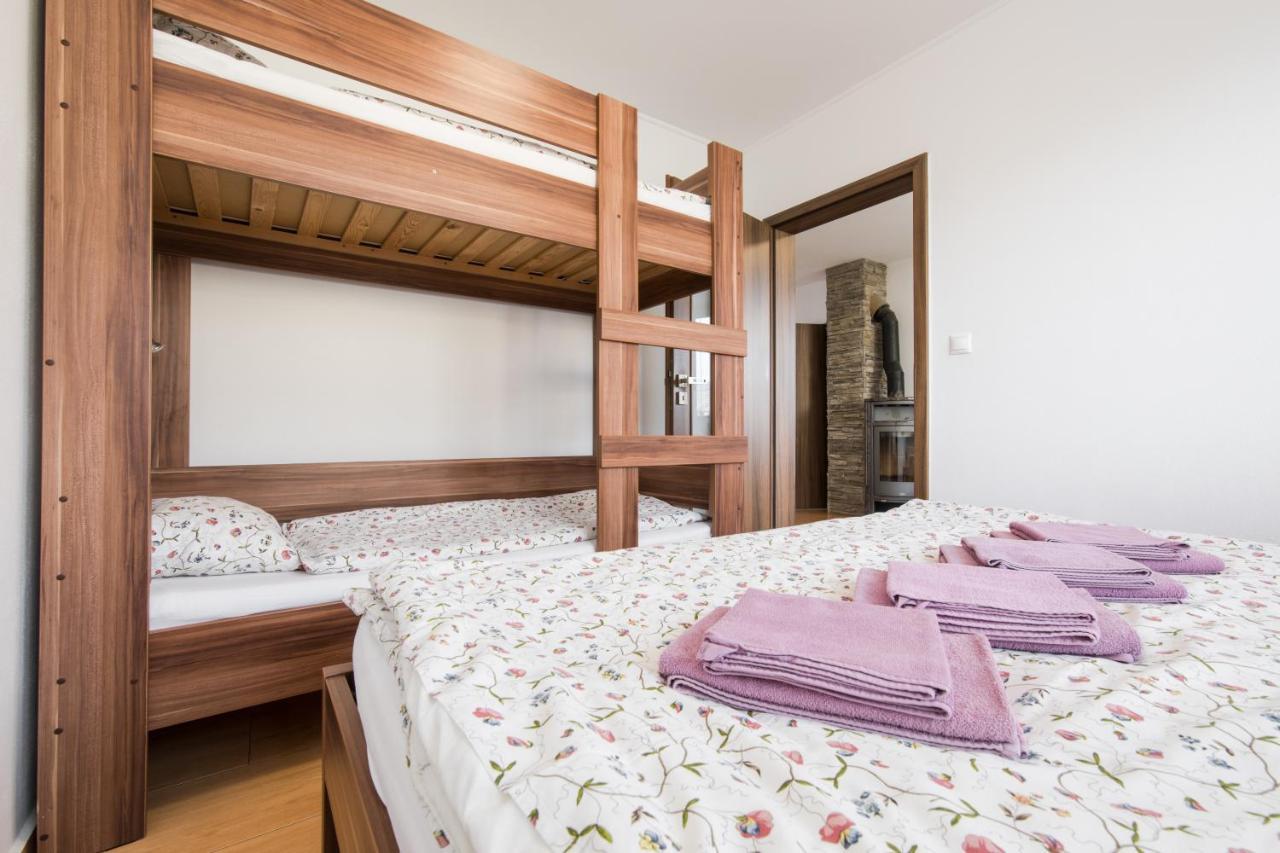 Apartmany Butterfly Besenova Ngoại thất bức ảnh