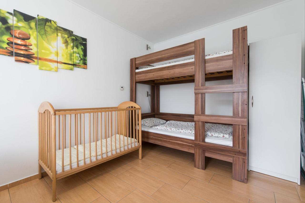 Apartmany Butterfly Besenova Ngoại thất bức ảnh