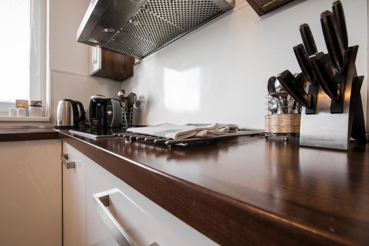 Apartmany Butterfly Besenova Ngoại thất bức ảnh